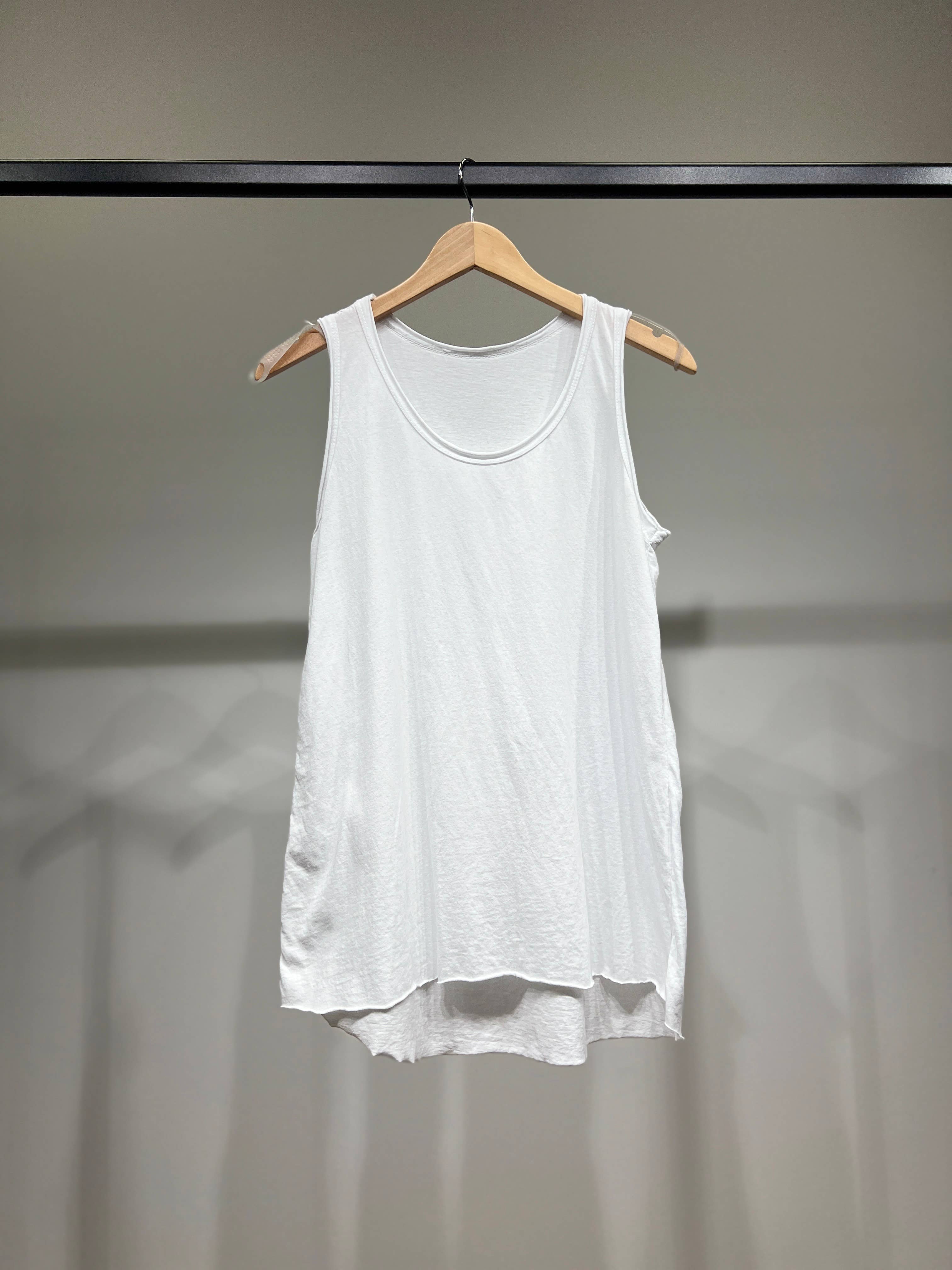 L'Emotion – Großhandel Tanktop – Damen – Tanktop mit breiten Trägern und Rundhalsausschnitt, 100 % Baumwolle7
