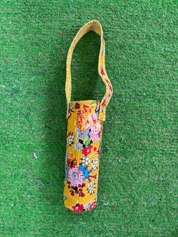 Borsa Avventura in Cotone Trapuntato con Ricamo Kantha a Motivo Floreale per la vendita all'ingrosso da parte di GYPSY STUDIO