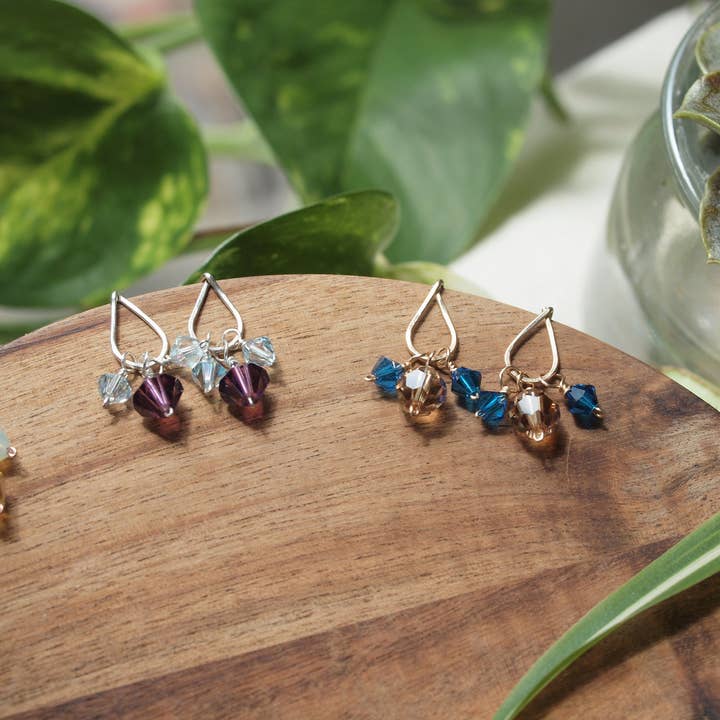 Siebijoux - Venta al por mayor Pendientes colgantes - Aretes de gota de lluvia de plata con morado y aguamarina