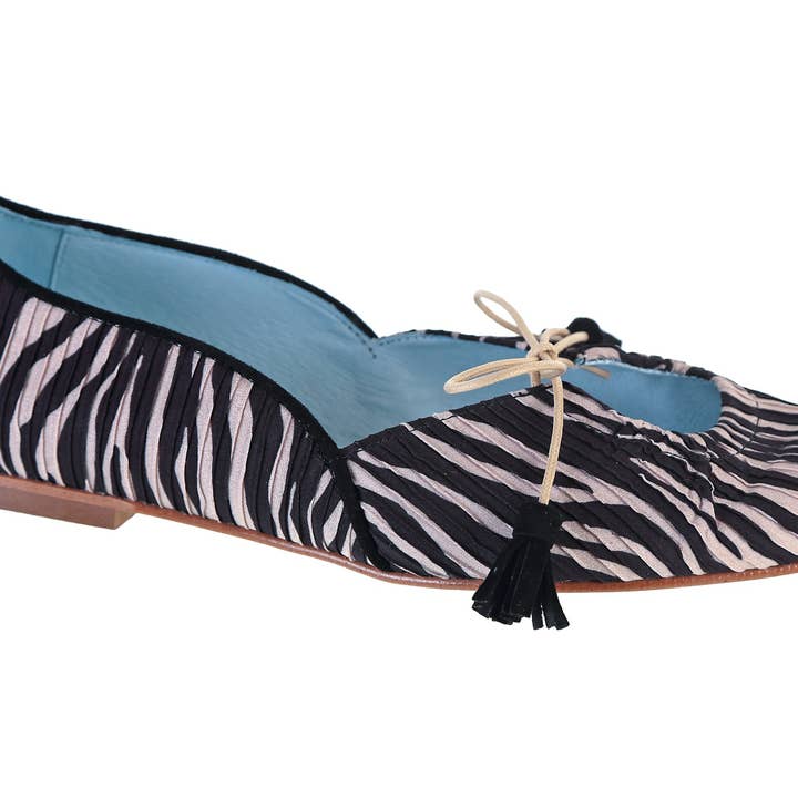 ballerina pear black for wholesale by Deflores y Floreros SLU