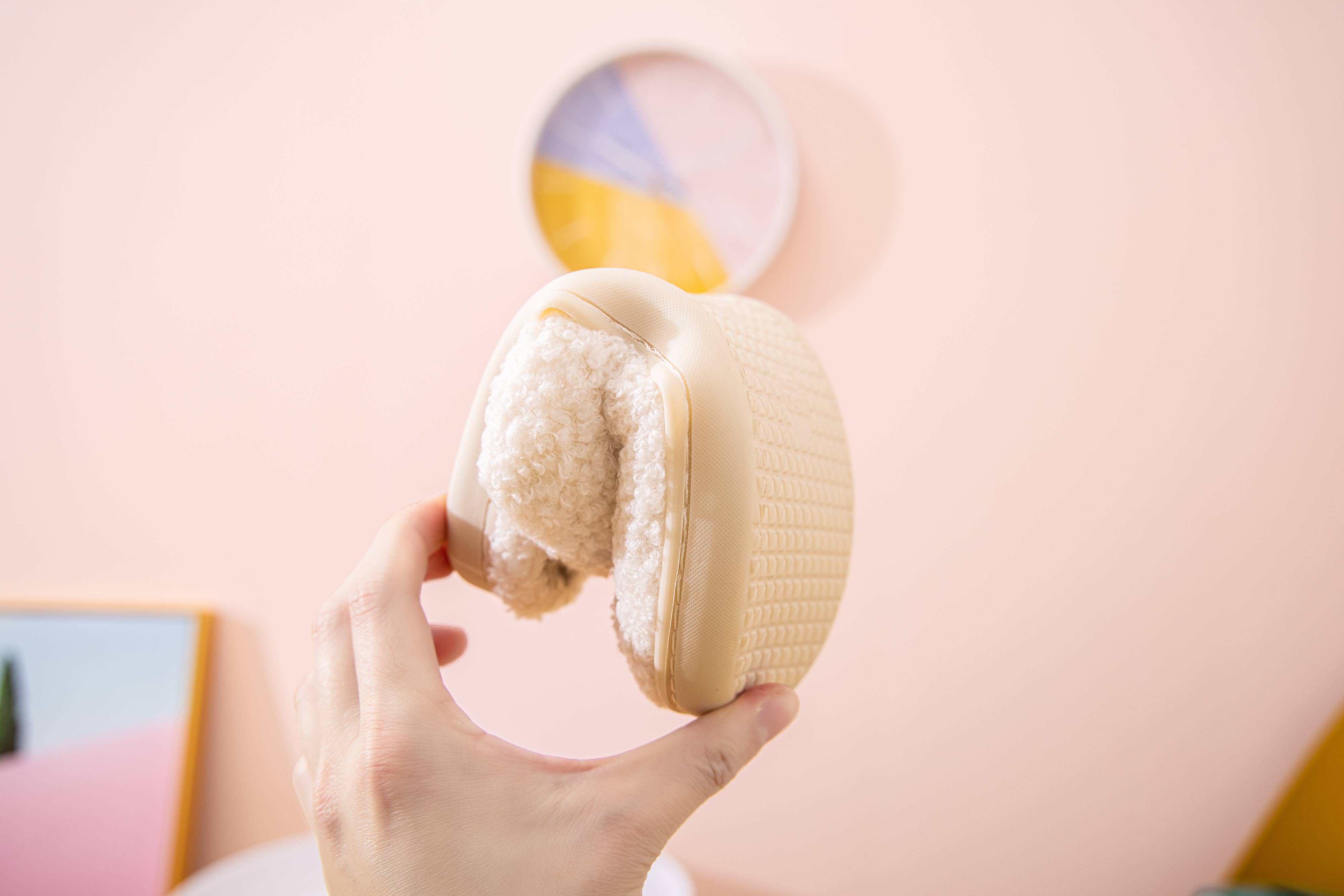 Shop Lev – wholesale Slippers – Women's – Fun Cartoon Illustrated Plush Fur Slip on House Slippers9