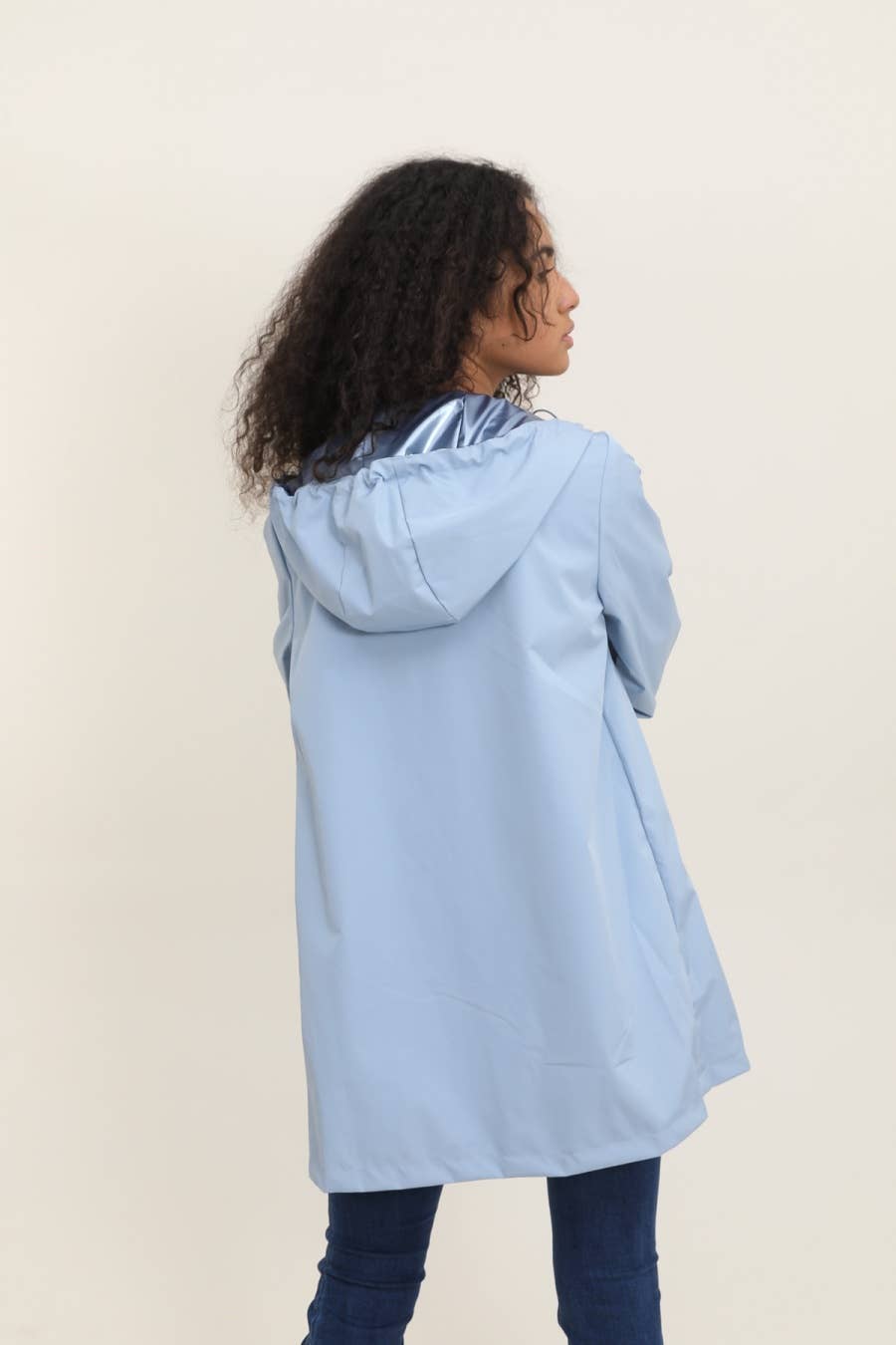 Attrait Paris - Wholesale Raincoat - Women's - Long reversible hooded waterproof jacket22