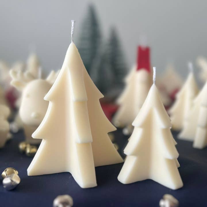 Christmas Tree Candle for wholesale by Kaze Creation Studio