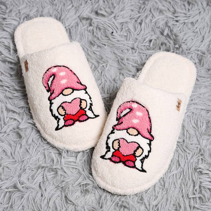 Wona Trading, Inc. - Wholesale Slippers - Women's - Dwarf Print Soft Home Indoor Floor Slippers