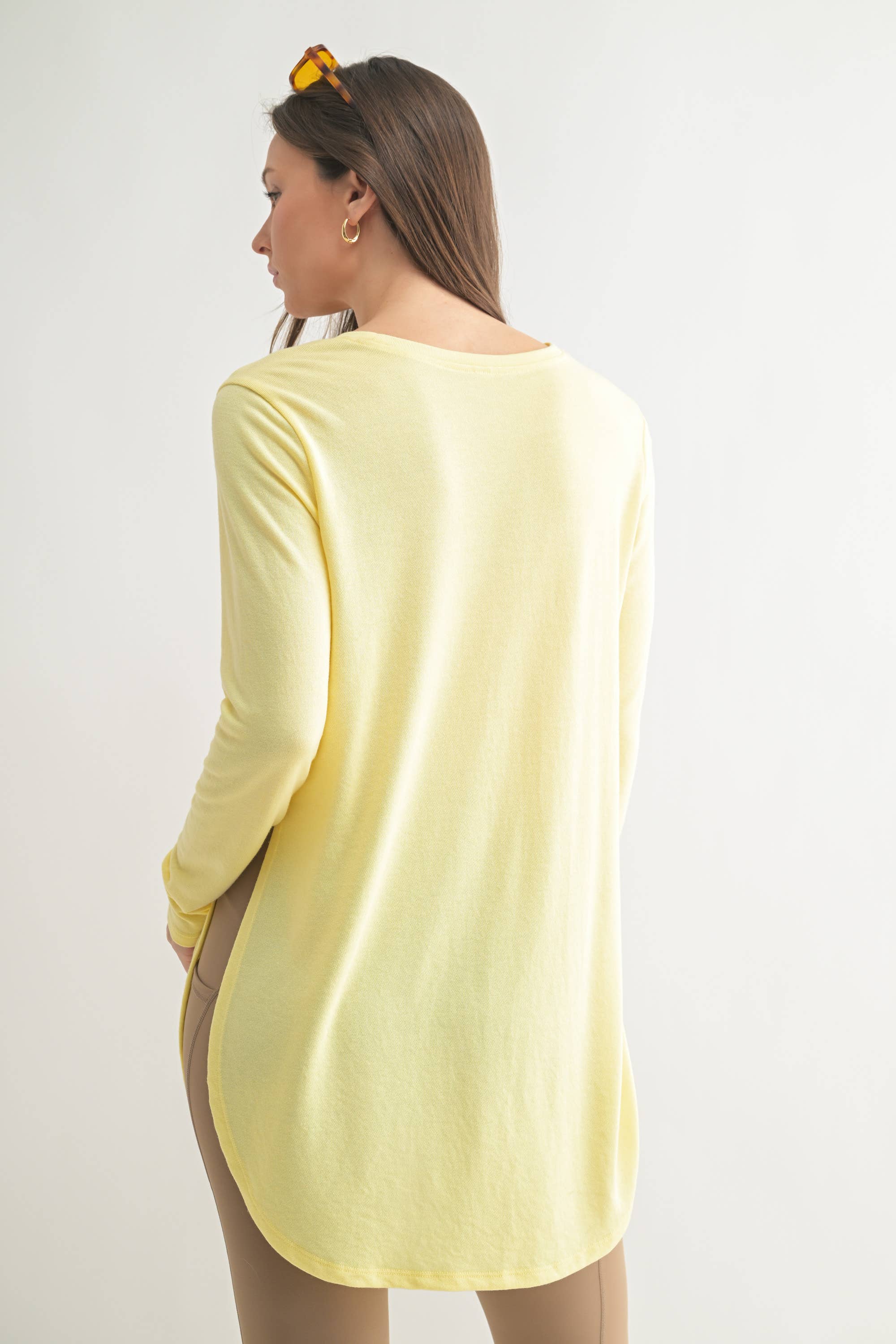 Mono B - Wholesale Tunic - Women's - Long Sleeve Flow Top with Side Slit2