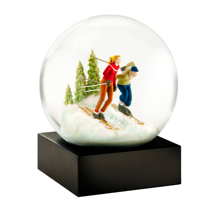CoolSnowGlobes - Wholesale Snow Globe - Skiers Snow Globe