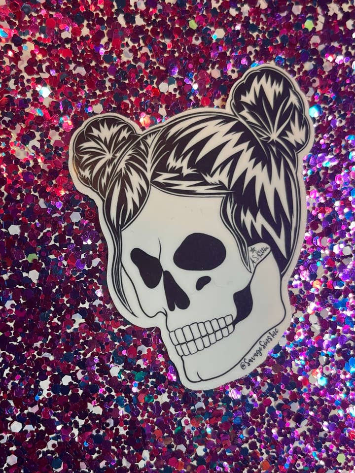 Kitten Savage Space Bun Caveira Preto e Branco - Adesivo por atacado de Savage Sins