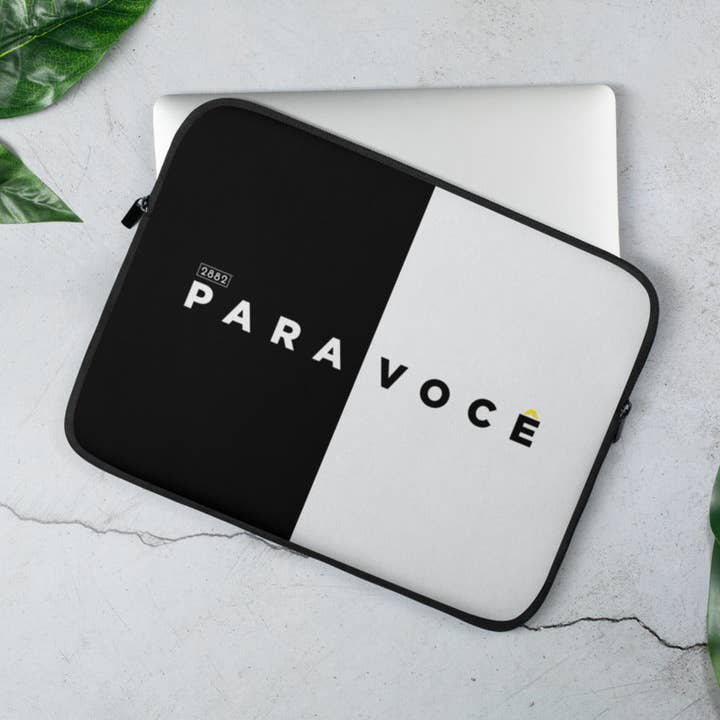 2882Tech B&W Color Block Laptophoes voor laptop voor wholesale door 2882Brand™