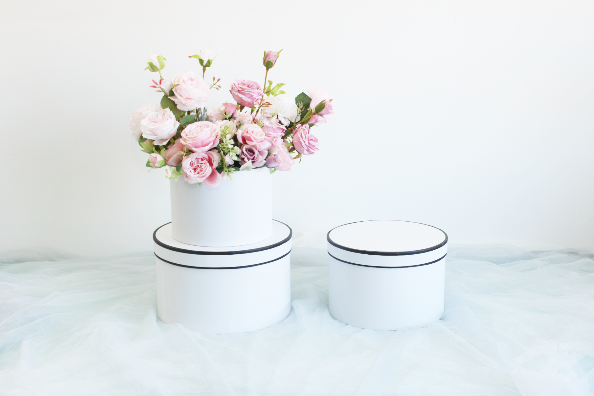 Elegant Design Supply - Wholesale Gift Box - French Inspired Round Flower Box9