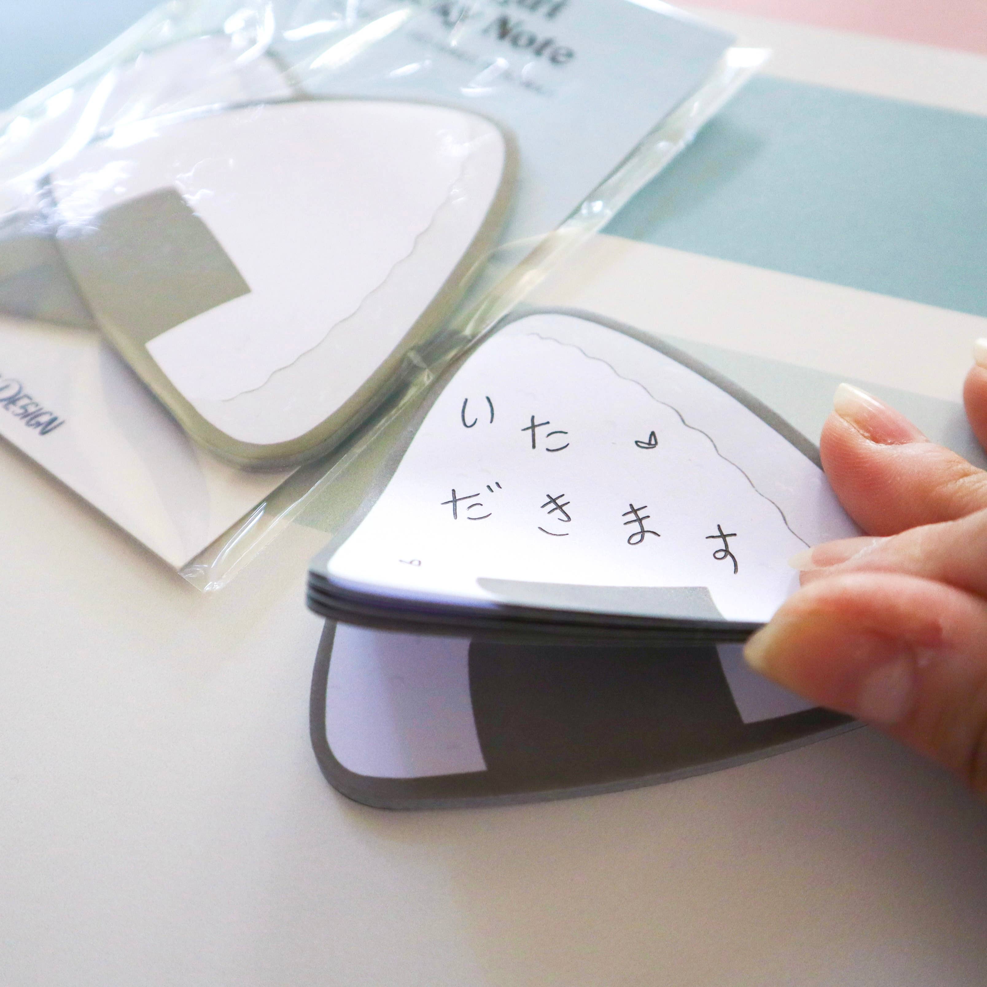 Riskit Design – wholesale Klisterlappar – Onigiri fästis1