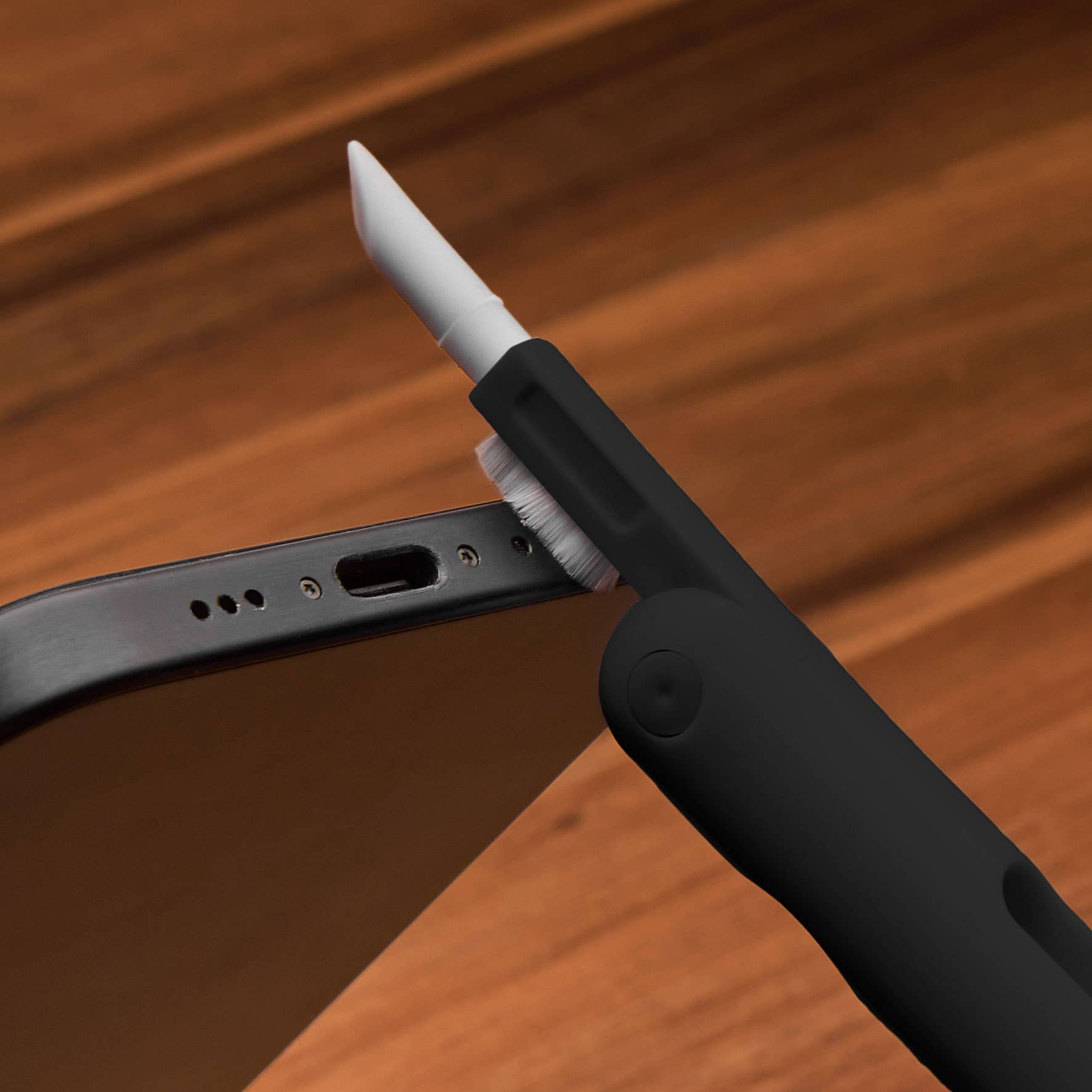 Core Home - Wholesale Cleaning Brush - 8 in 1 Multifunction Tech Cleaning Kit - Onyx6