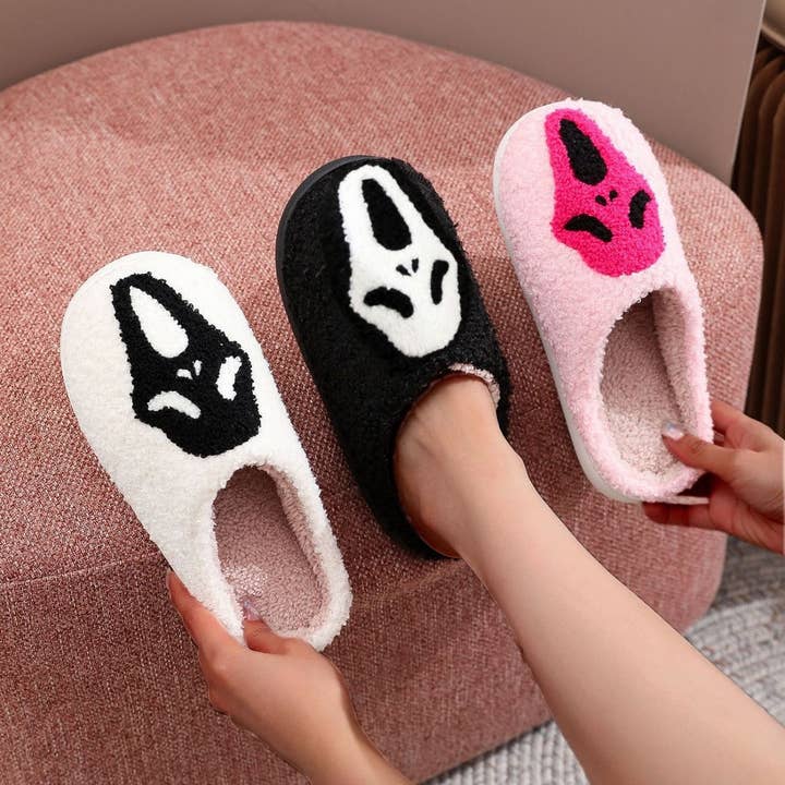 ACCITY - Wholesale Slippers - Women's - NEW HALLOWEEN GHOST FACE COTTON SLIPPERS_CWSHS075811