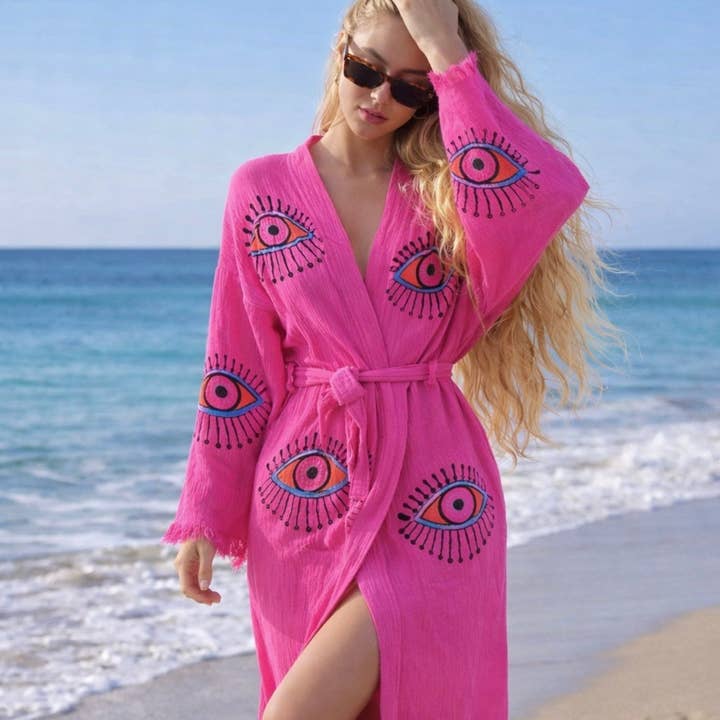 Kaftan Multi-Œil Rose Fuchsia Valentine ! pour la vente par Karli Buxton