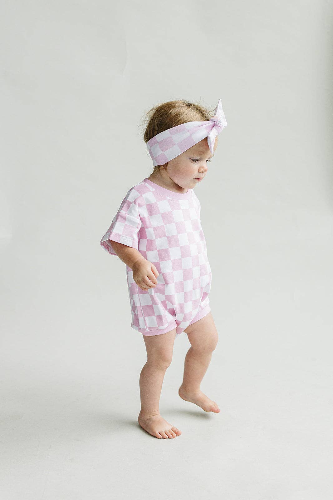 Lucky Panda Kids - Wholesale Bodysuit (Non-Footed) - Baby - Short Sleeve Bubble Romper | Checkered Smiley Pink6