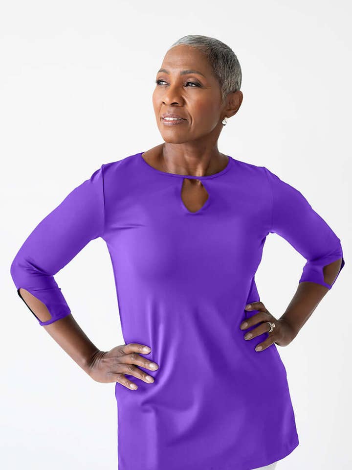 Dale Keyhole Cutout 3/4 Sleeve Tunic for wholesale by JudyP Apparel