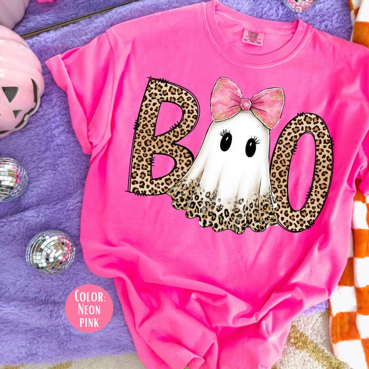 Comfort ColorsĀ® Coquette Luipaard Geest Shirt - Halloween T-shirt voor wholesale door The Shirt Company