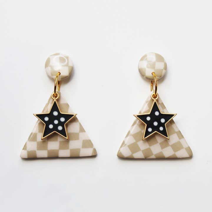 Triangle øreringe med stjerne for engroshandel hos DisEM