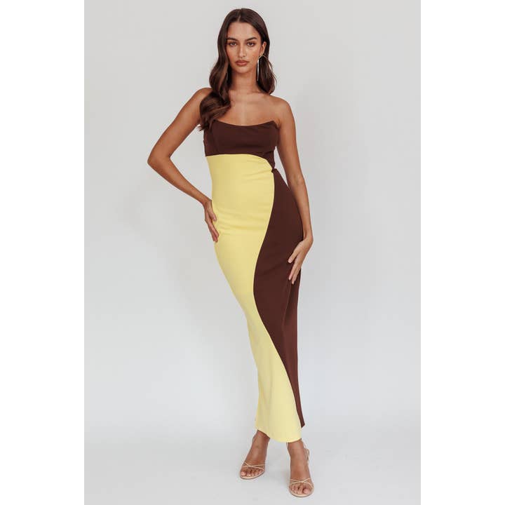 Robe maxi design Yin Yang / CM6418 pour la vente par One and Only Collective