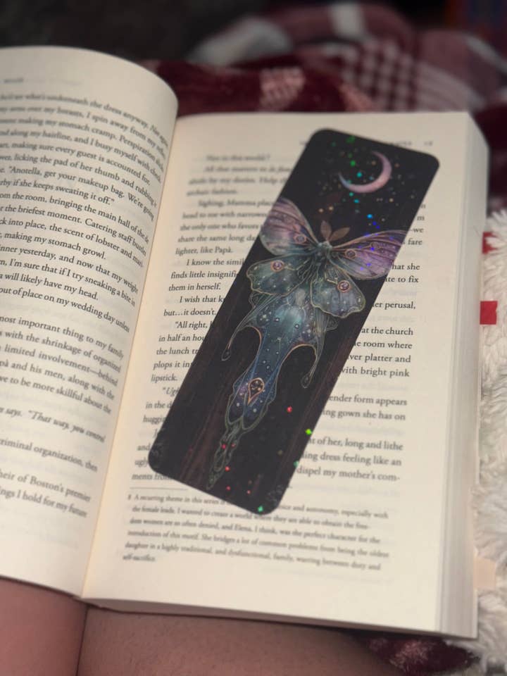 Marque-page papillon violet pour la vente par Brinnvill Books