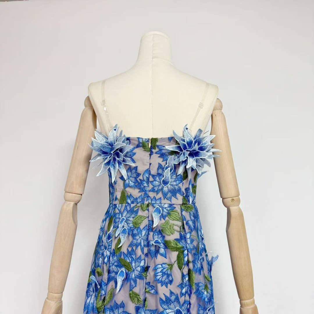 Productseeker - Vente Robe – femme - Robe d'été élégante en maille avec broderie 3D et bustier tube9