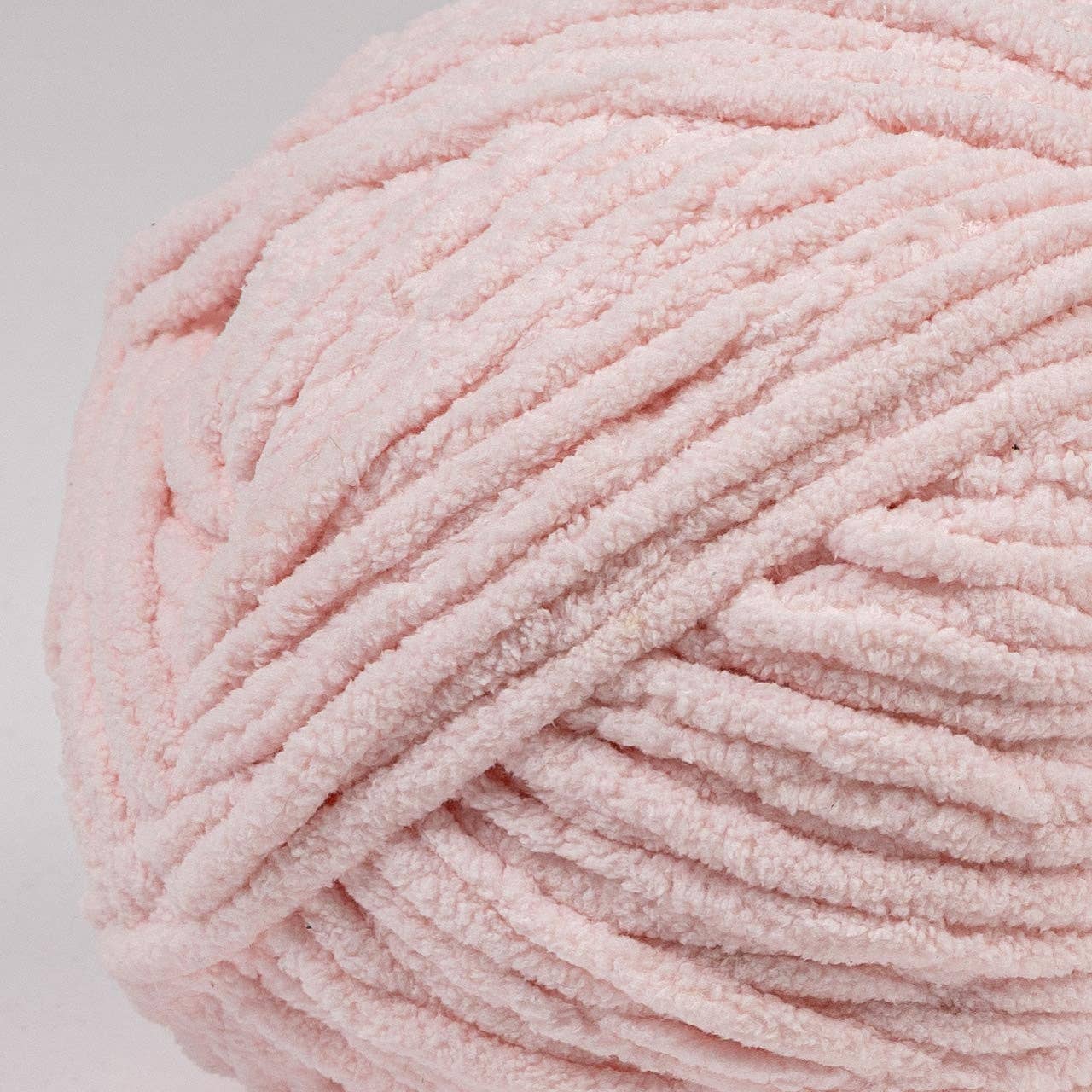 Crafted by Catherine - Wholesale Yarn - Blanket Yarn | 10.5oz/300g | Super Bulky #6 | Pack of 432