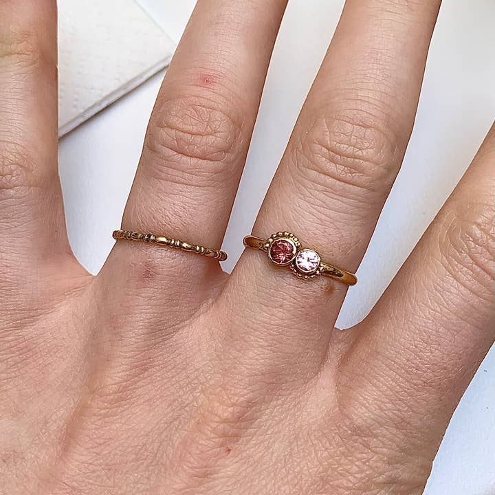 ring Amelia för wholesale av Velery