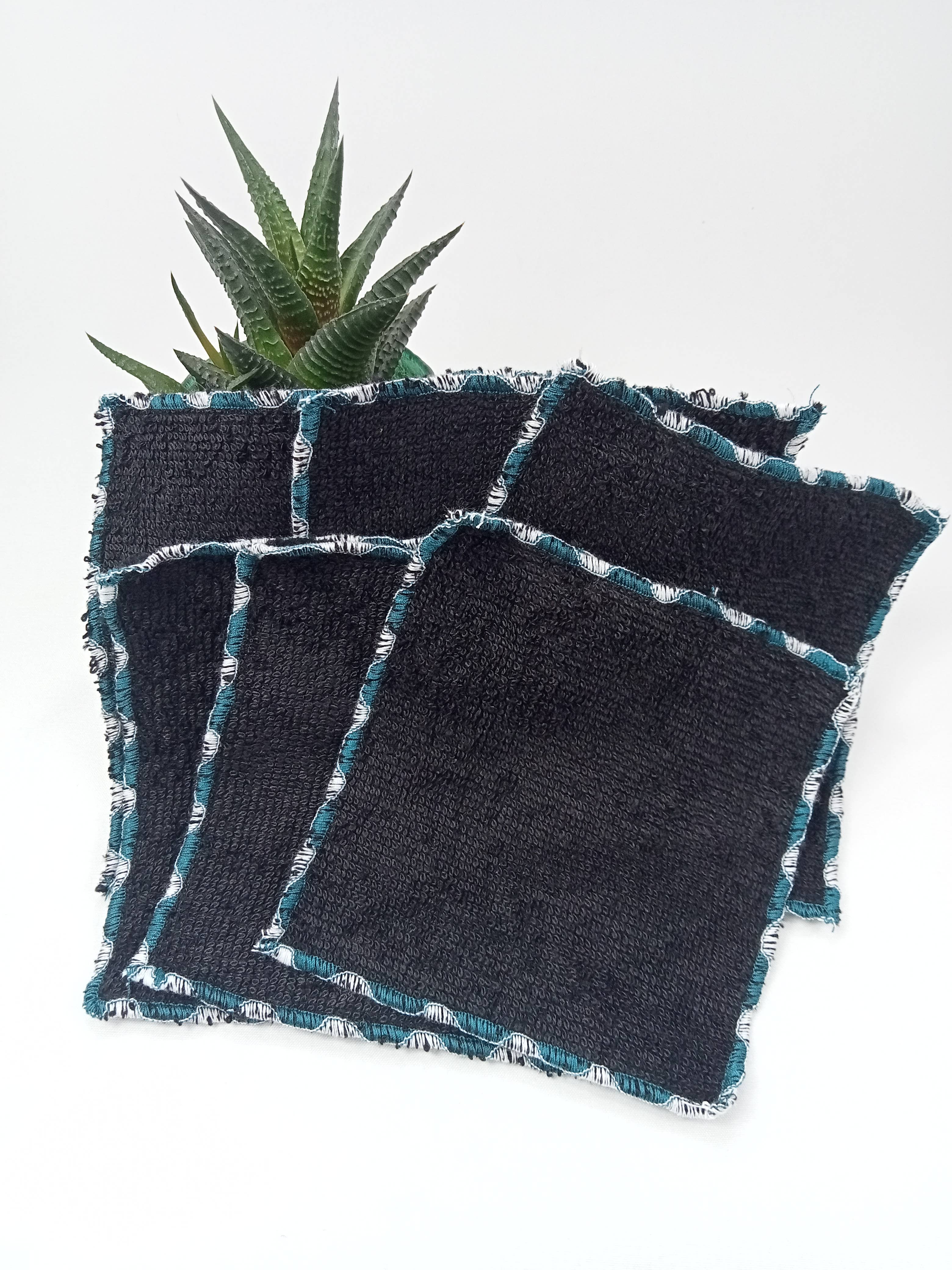 ZHENZHI - Wholesale Face & Body Wipes - Set of 6 two-sided bamboo makeup remover wipes7