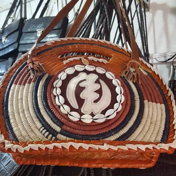 Elimicah - Wholesale Top Handle Bag - Women's - Flat Bottom/Round Top/Burkina Faso Purse/ Burkina Raffia Bag