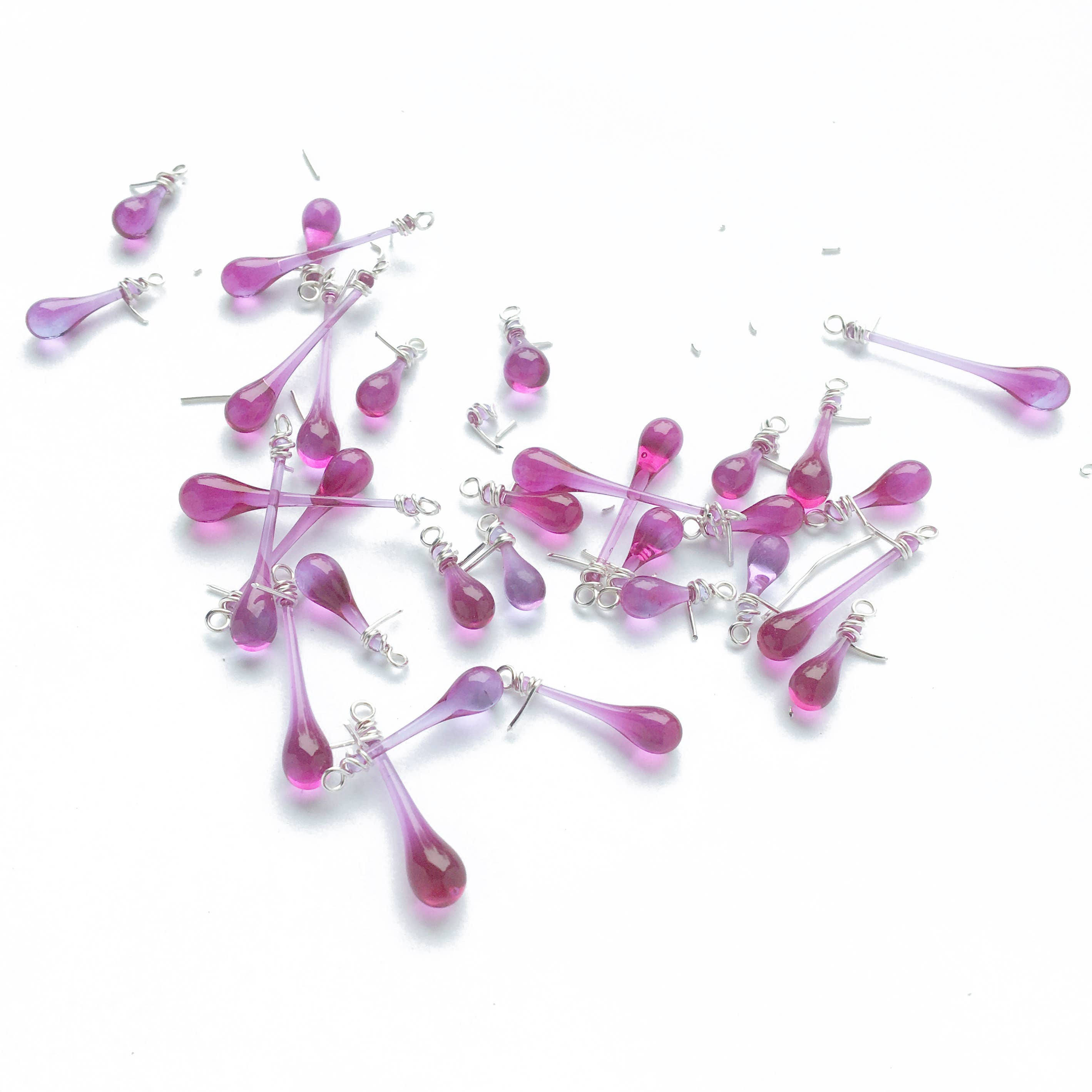 Sundrop Jewelry - Wholesale Pendant/Charm Necklace - Asymmetric Necklace with Loops of Silver Ribbon11