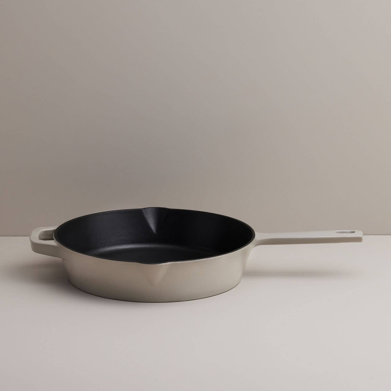 Kana - Wholesale Cast Iron Skillet - Milo 10-inch Skillet with lid36