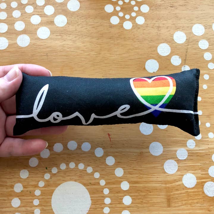 Jaycat Designs - Wholesale Pet Toy - Cat - Cat Kicker - Pride Rainbow Heart Love1