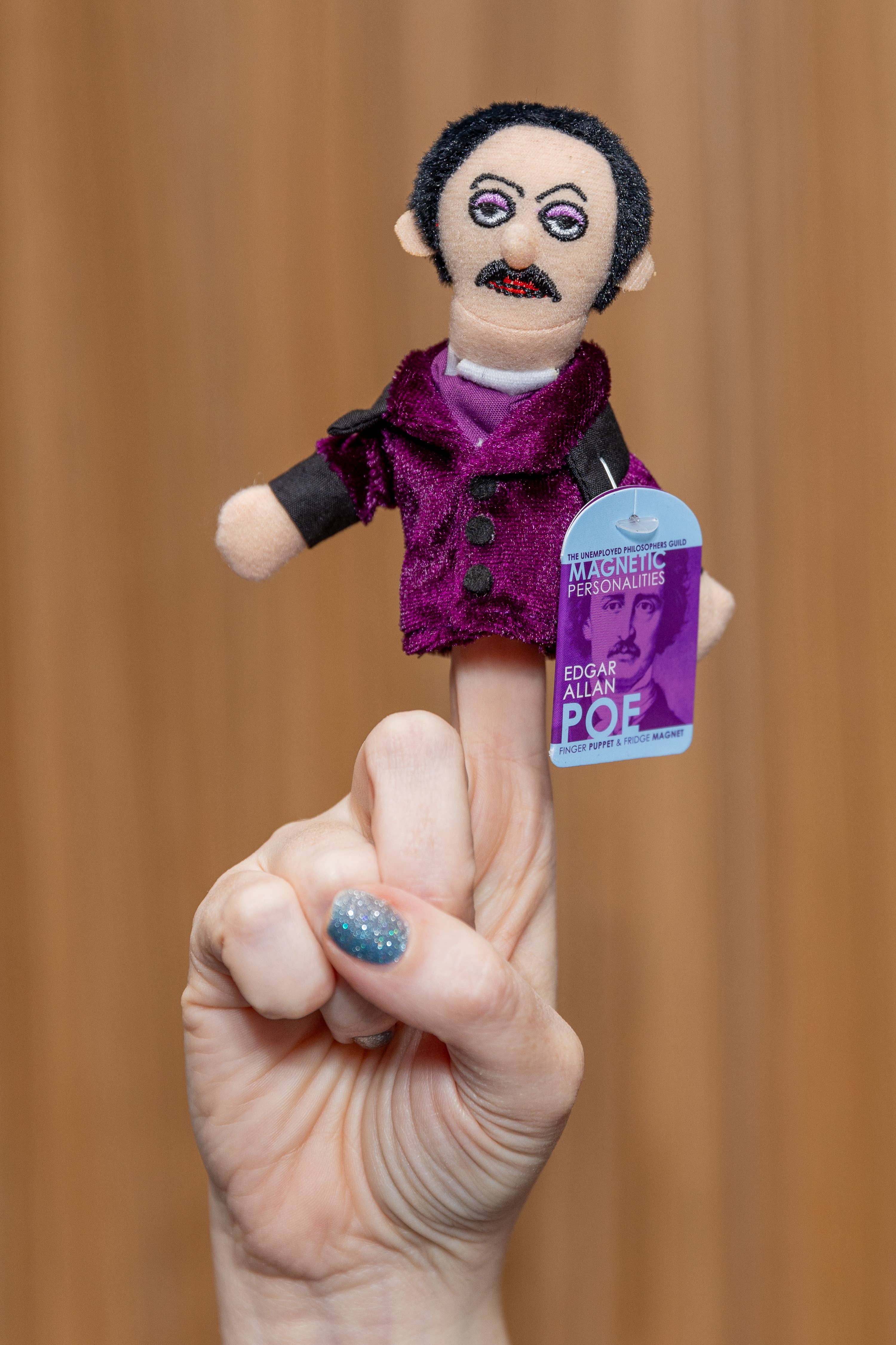 Unemployed Philosophers Guild - Vente Marionnette à doigt – enfant et bébé - Marionnette à doigts Edgar Allan Poe2