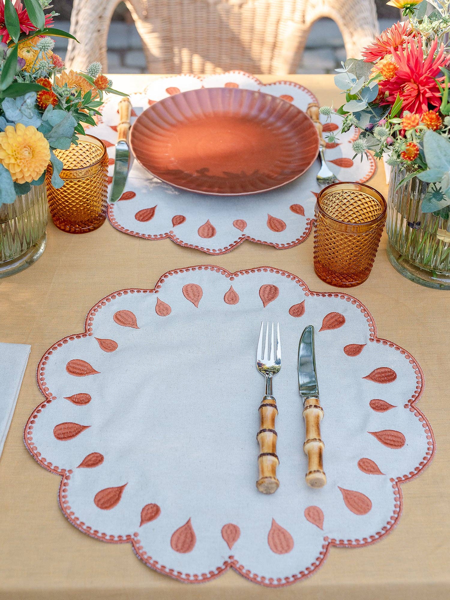 Mariaida Home - Wholesale Placemat - Individual Drops, Beige with Terracotta4