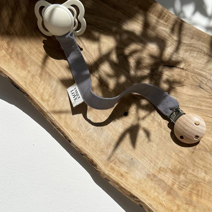 UNIQUE LOVE Design - Wholesale Pacifier Clip - Baby - Pacifier strap linen - Cozy grey