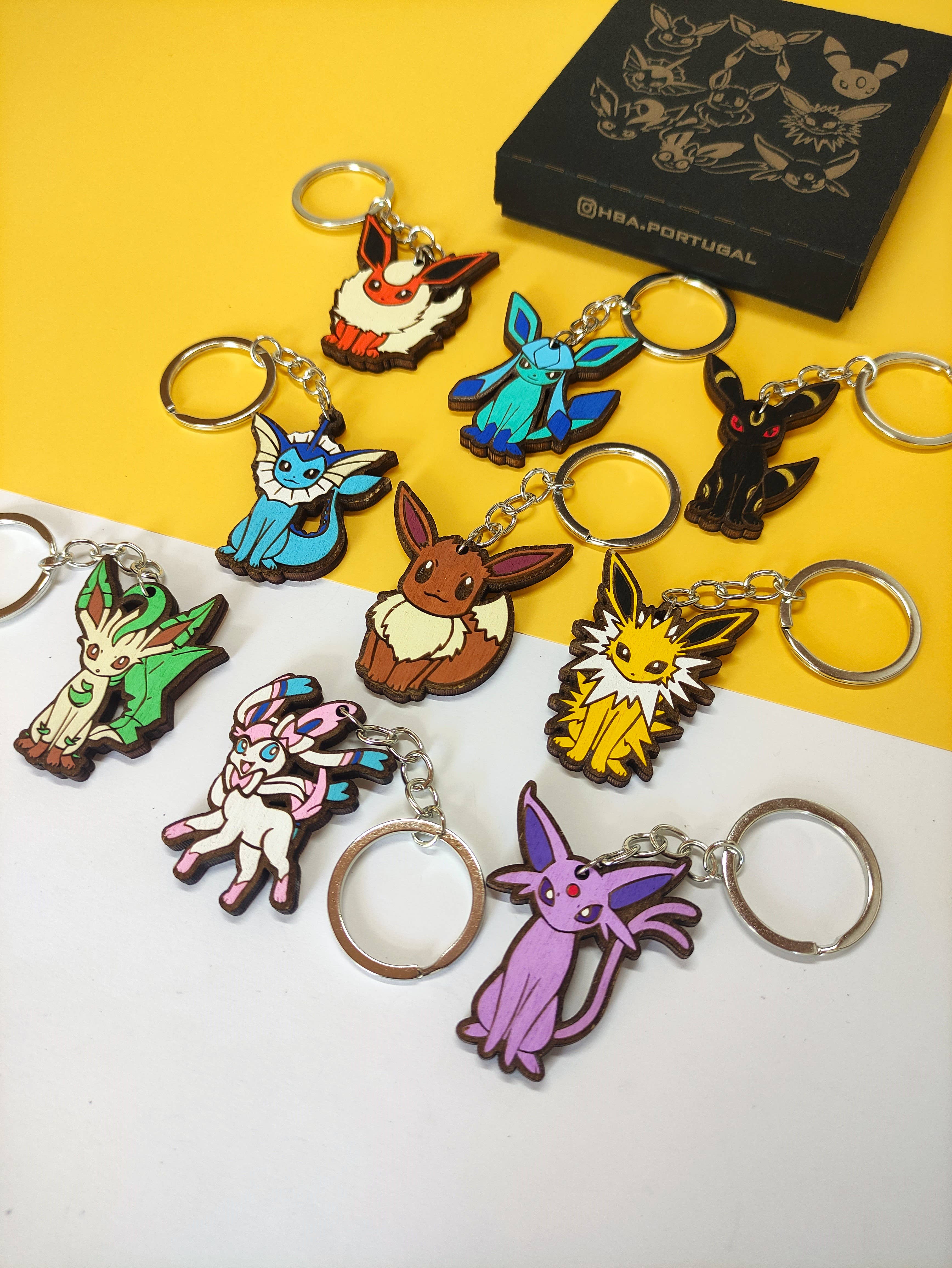 Herbs&Belles - Wholesale Keychain - Unisex - Wooden Eevee Evolutions Pokémon Keychain, Custom Geek Anime0