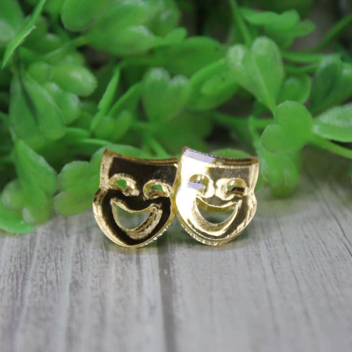 Boucles d'oreilles clous masque de Mardi Gras doré miroir pour la vente par Hylidae Boutique