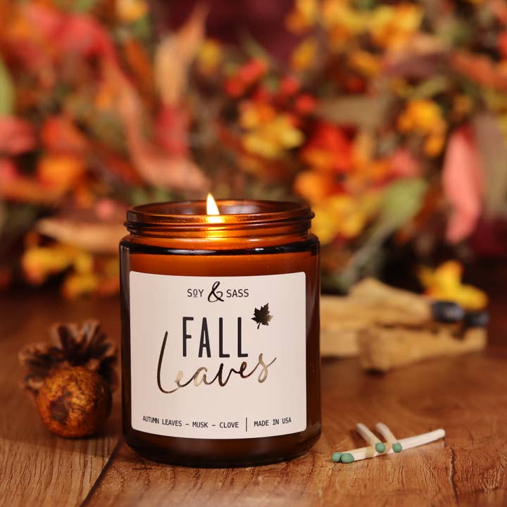 Soy and Sass – wholesale Burkljus – Fall Leaves Soy Candle 9oz - Höstljus HANDGJORDA I USA1