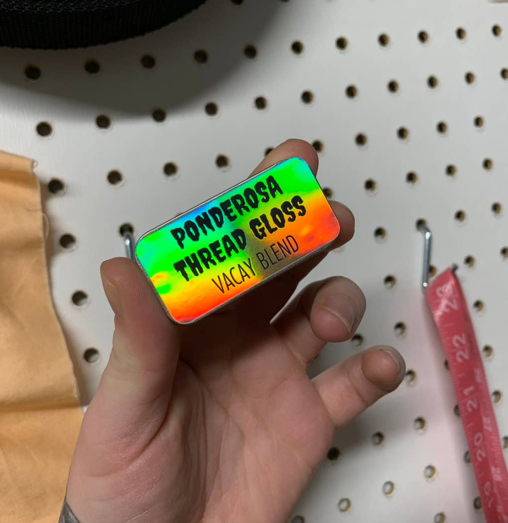 Ponderosa Creative - Wholesale Craft Supplies - Vacay Blend Ponderosa Thread Gloss8