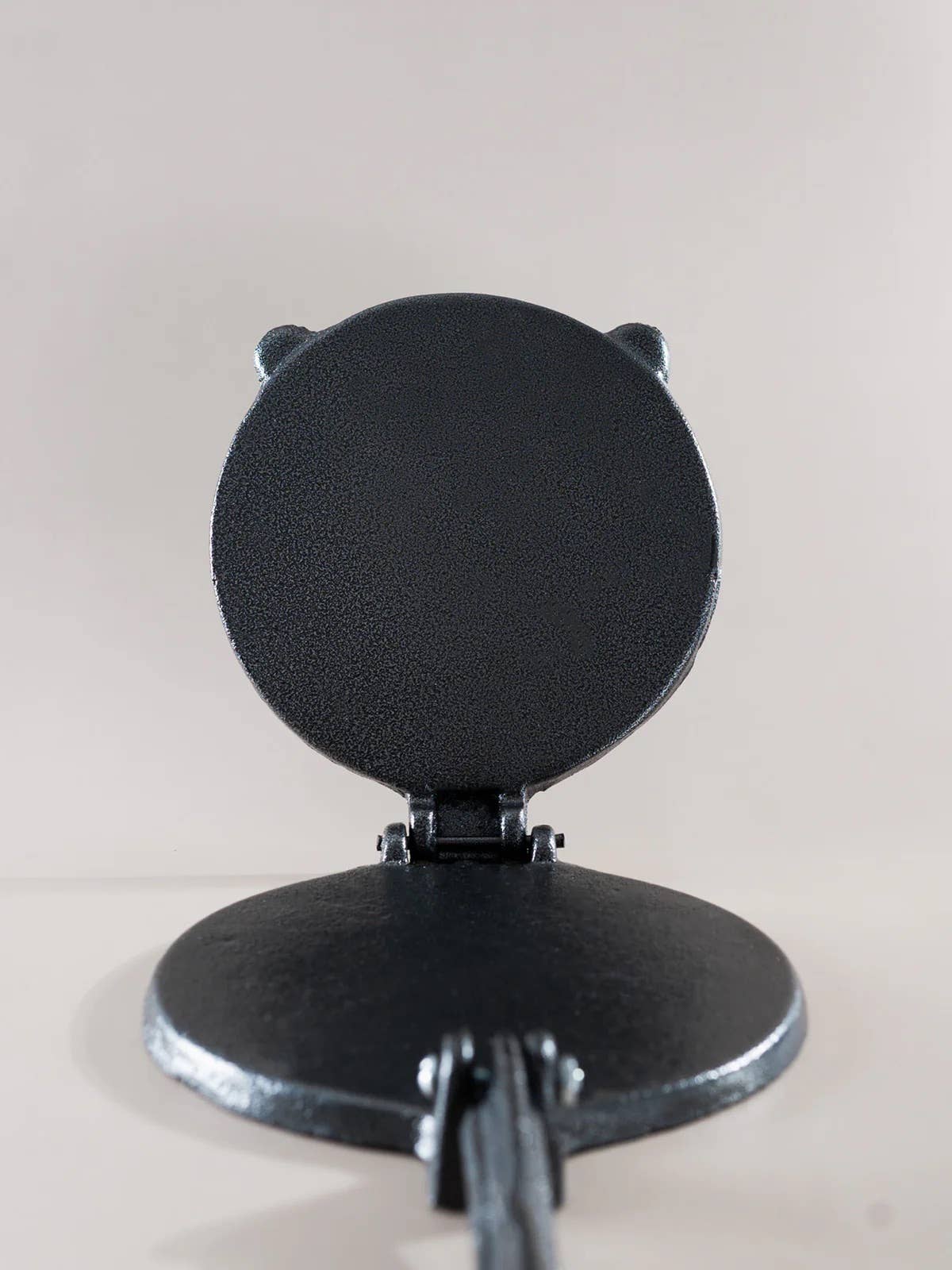  HERNÁN - Wholesale Kitchen Tool/Gadget - Cast Iron Authentic Mexican Tortilla Press4