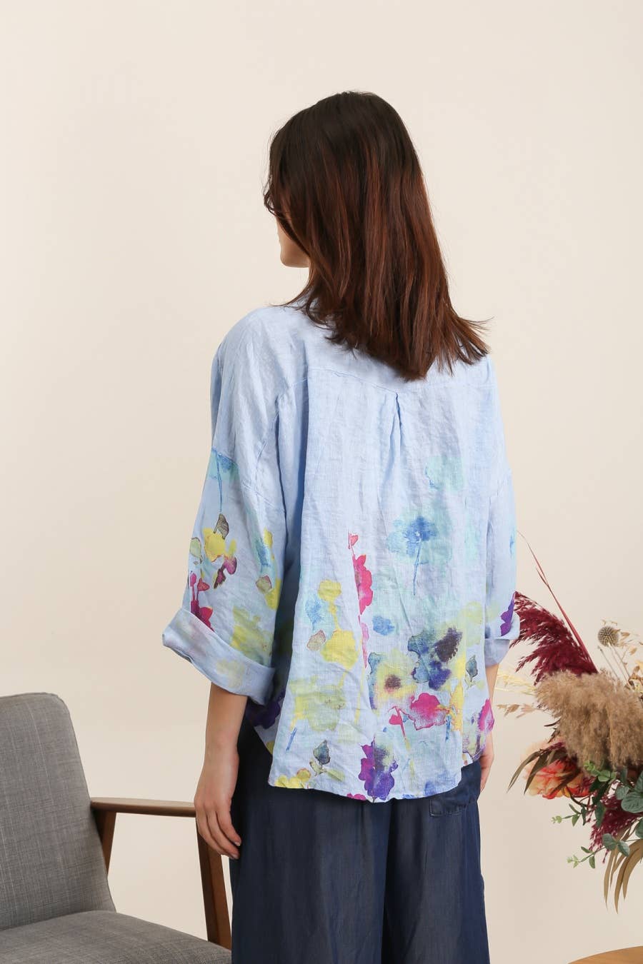 la maison des fibres naturelles – wholesale College/Baseball Jacket - Women’s – Floral print blouse 20984 100% linen27