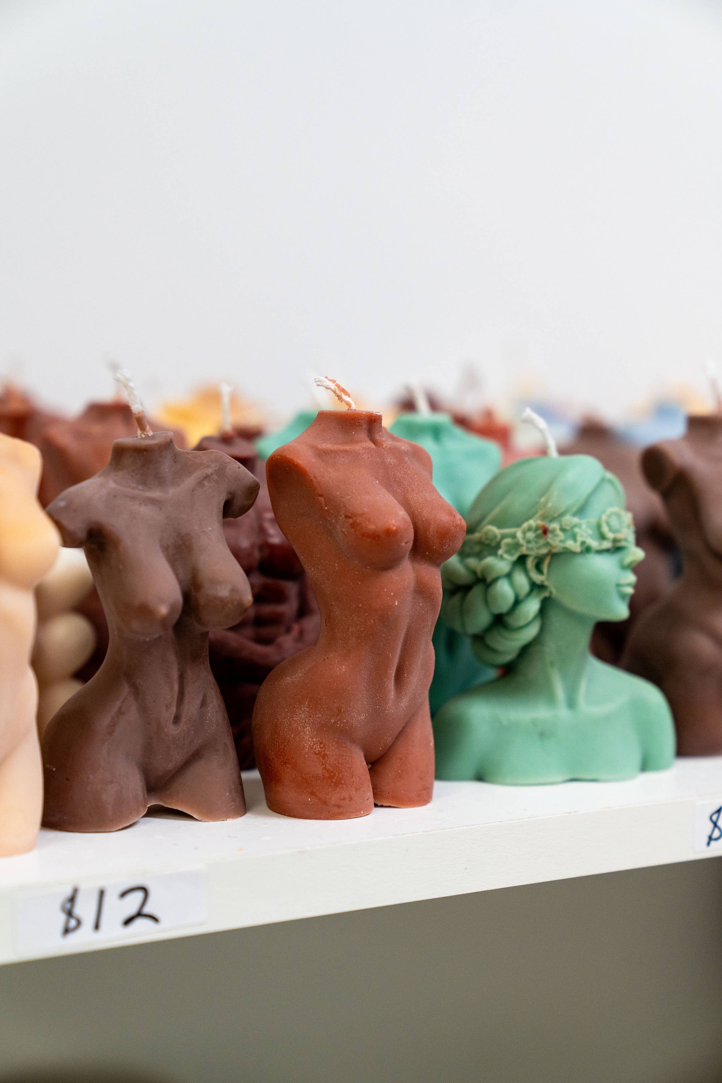 MadebyOmo - Wholesale Novelty Candle - Goddess  soy pillar candles4