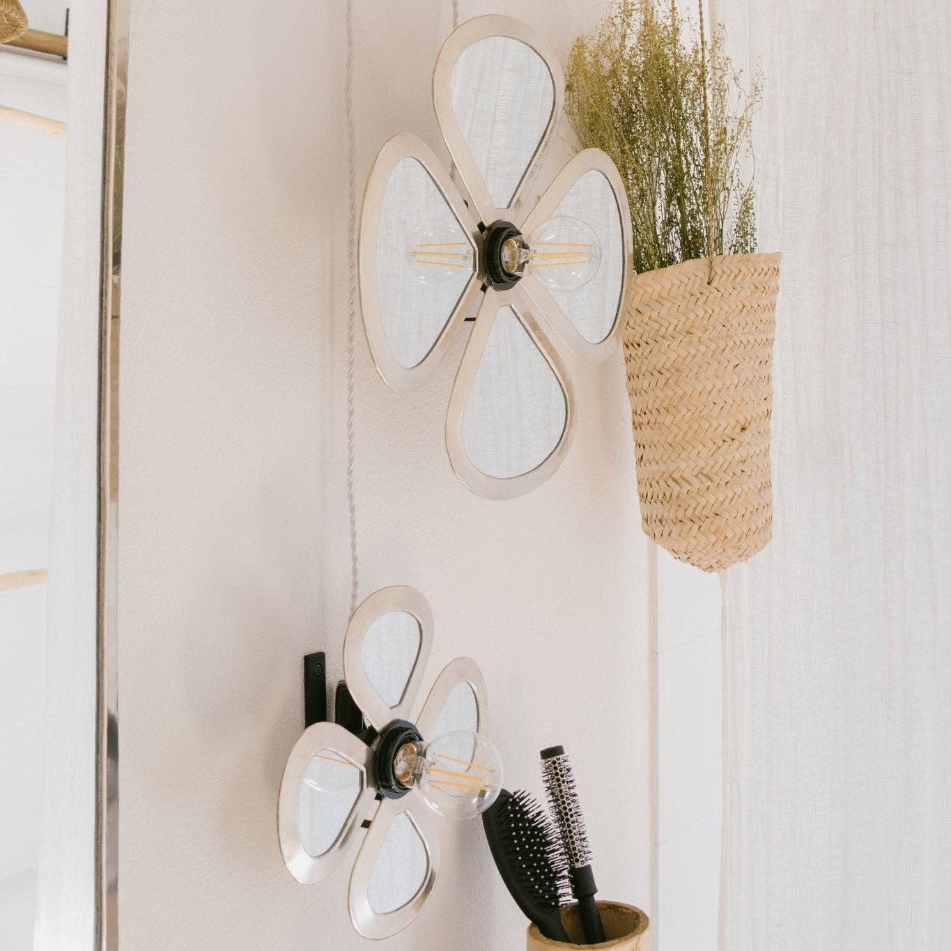 COSYDAR-DECO – Großhandel Wandleuchten – Wandleuchte aus Neusilber LULE - 40 cm1