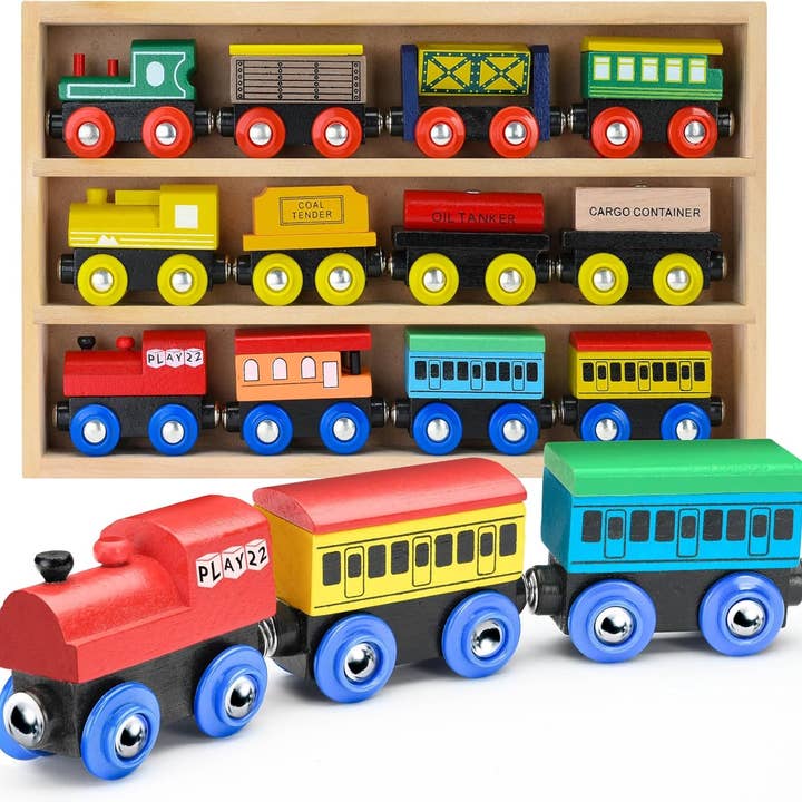 Play22 - Vendita all'ingrosso Set di giocattoli - Bambini - "Set di Treni in Legno 12 Pezzi - Motrici Magnetiche e Giocattoli"