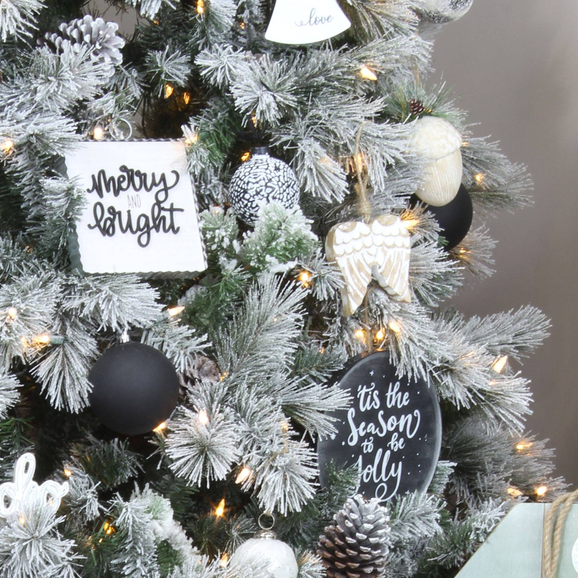 Kurated Korner – Großhandel Verzierungs-Set – AuldHome Design Dekoartikel aus Holz mit Engelsflügeln, 6 Stück4