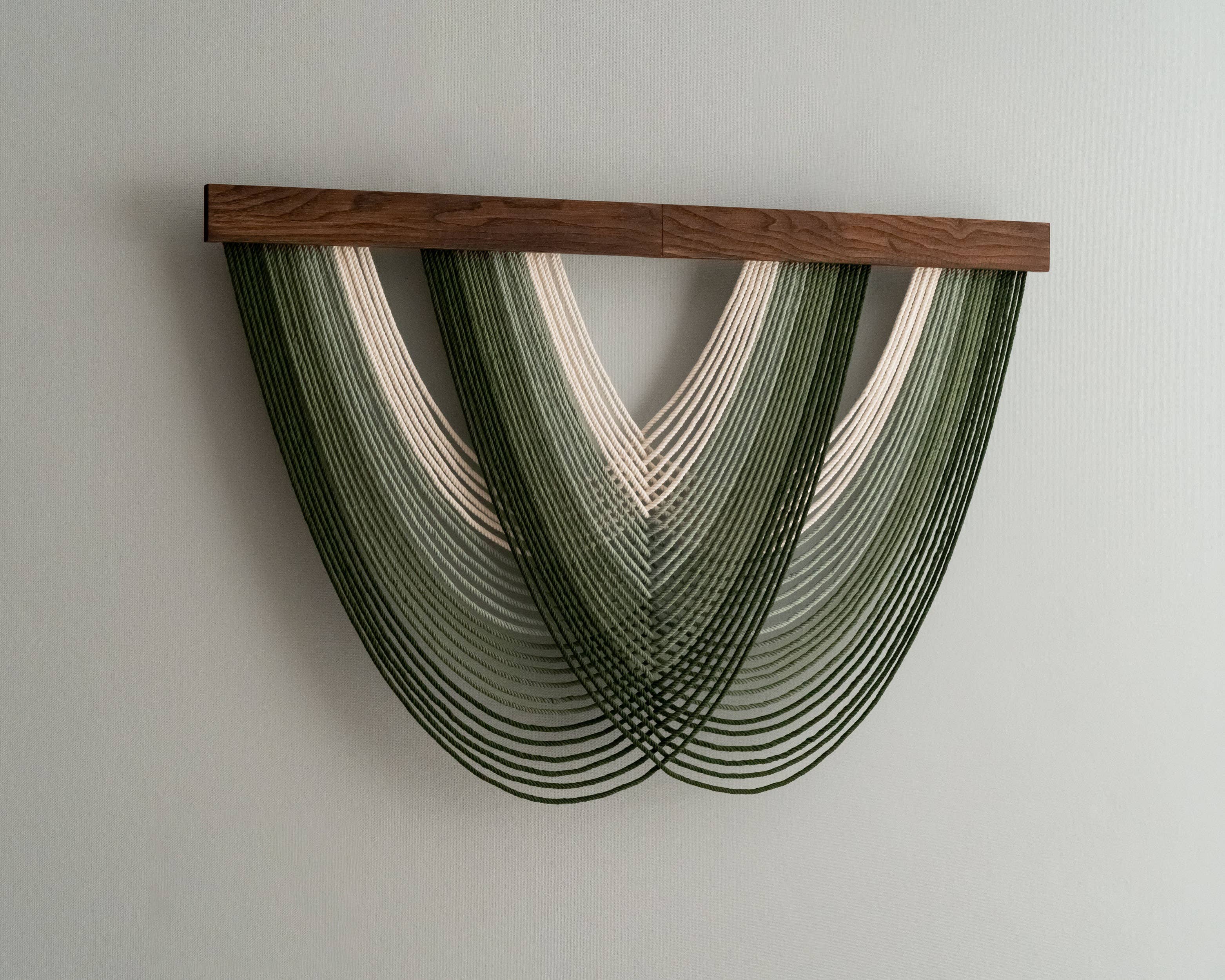 BeanDaikon - Wholesale Tapestry/Textile - Large Fiber Wall Art V166