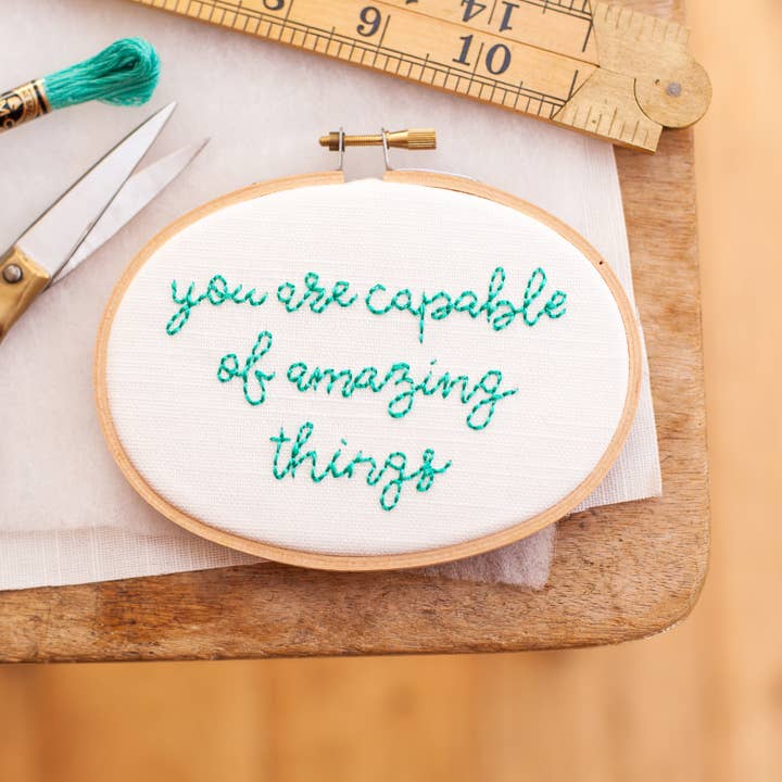 Amazing Things Stitch Kit für den Großhandel von Make & Mend Company