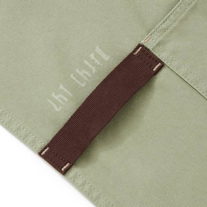 Hedley & Bennett - Wholesale Apron - The STAR WARS™ Essential Apron - Grogu3