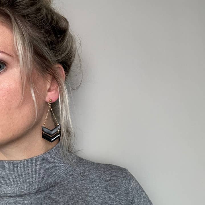 Loefie - Wholesale Dangle Earrings - Lofty 0112