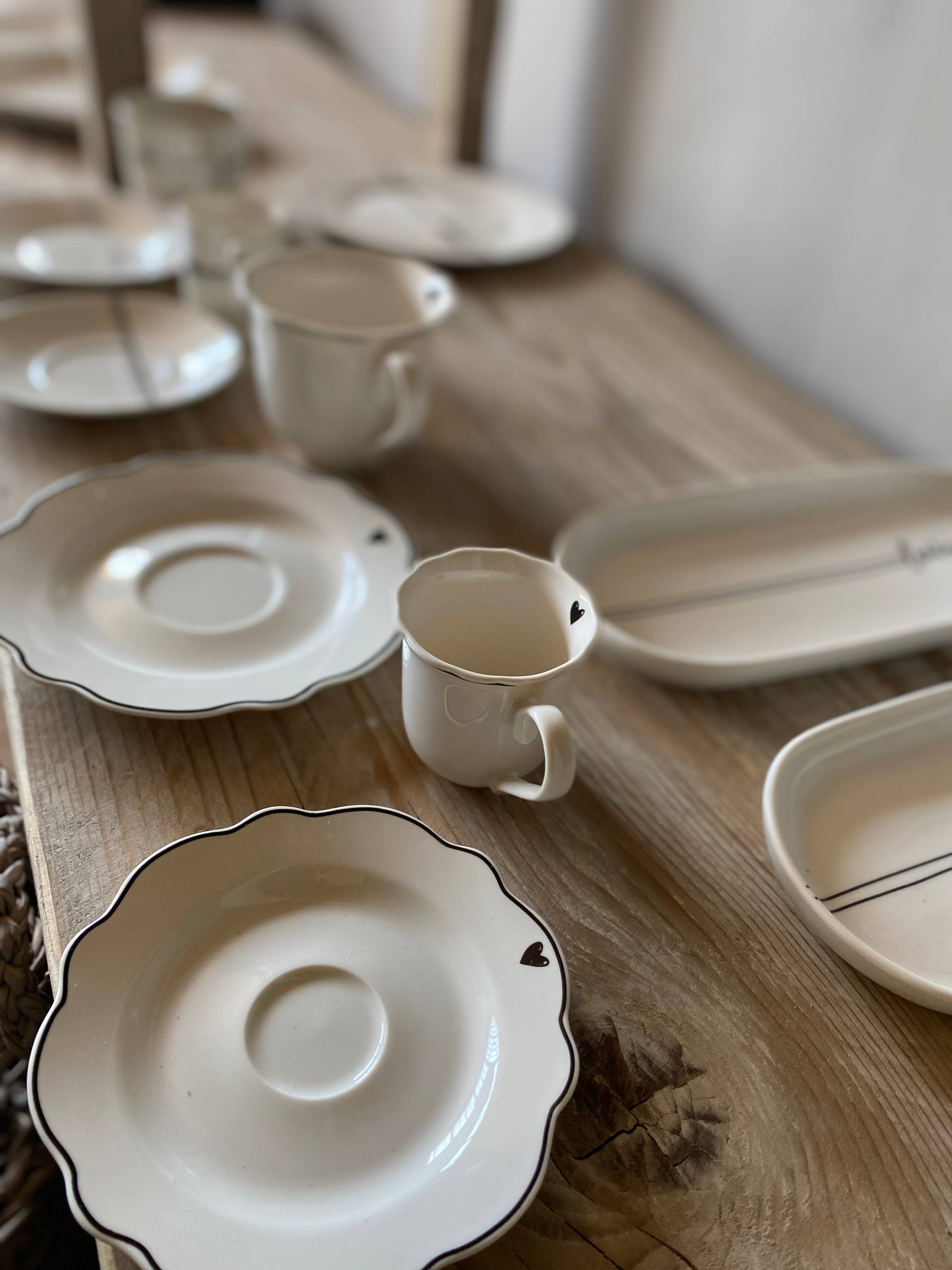 Luxe Lodge - Wholesale Coffee/Tea Cup - Tea cup with plate2