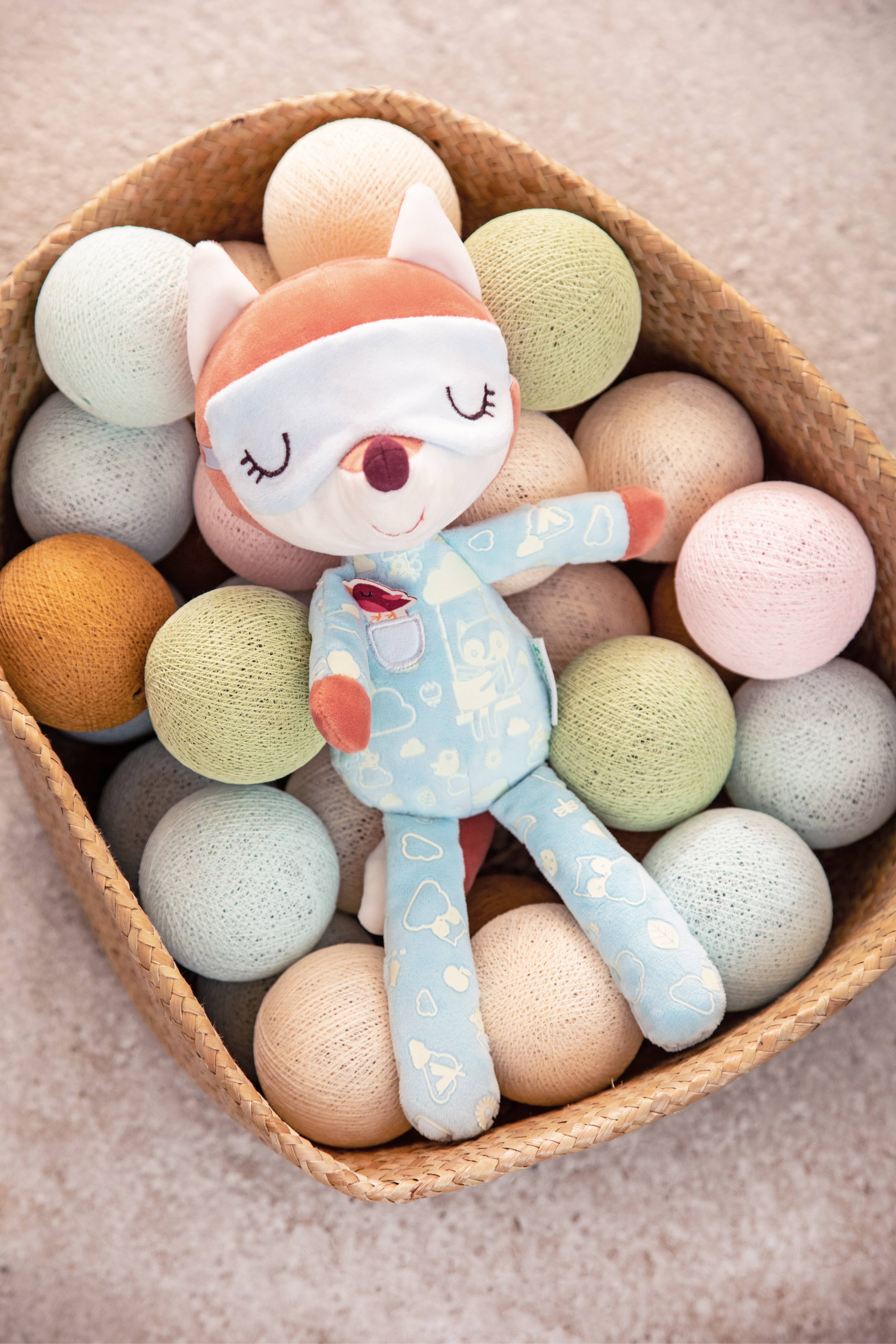 Janod - Vente Peluche – enfant et bébé - Alice la renarde | Doudou qui brille dans le noir | Jouet en peluche1